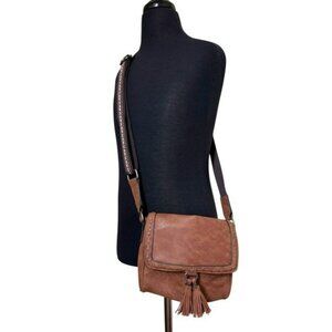 Style & Co Crossbody Bag Brown Faux Leather Tassel Textile Guitar Strap Boho